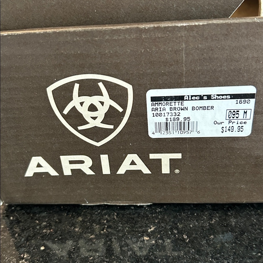 Ariat Cowboy Boots - Picture 9 of 10